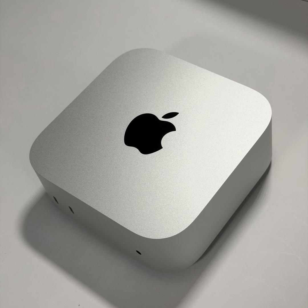 ミ*ズ様 Apple Mac mini M4チップ搭載16GBメモリSSD256