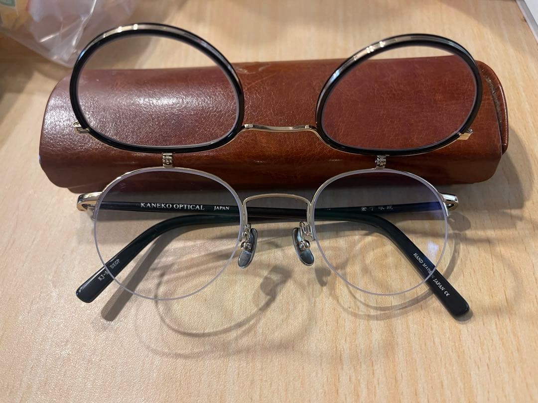 Q*ん様 金子眼鏡　跳ね上げ式