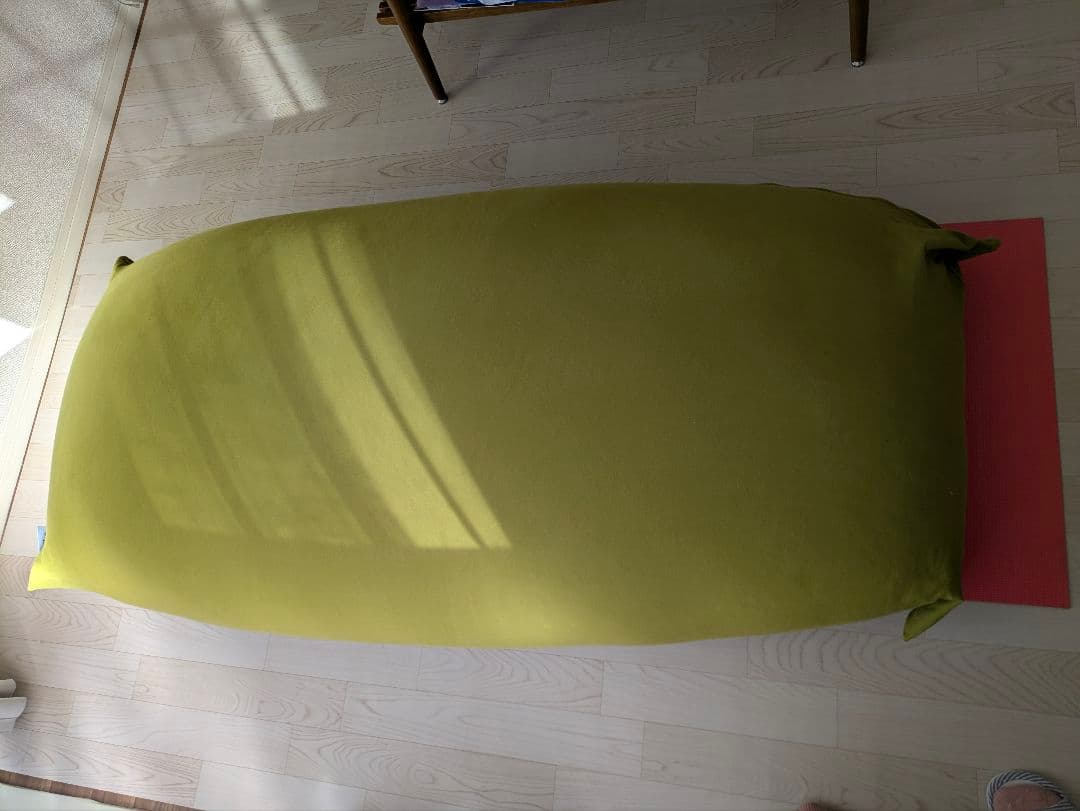 【引き取り優先】yogibo max ビーズクッション マックス ライムグリーン