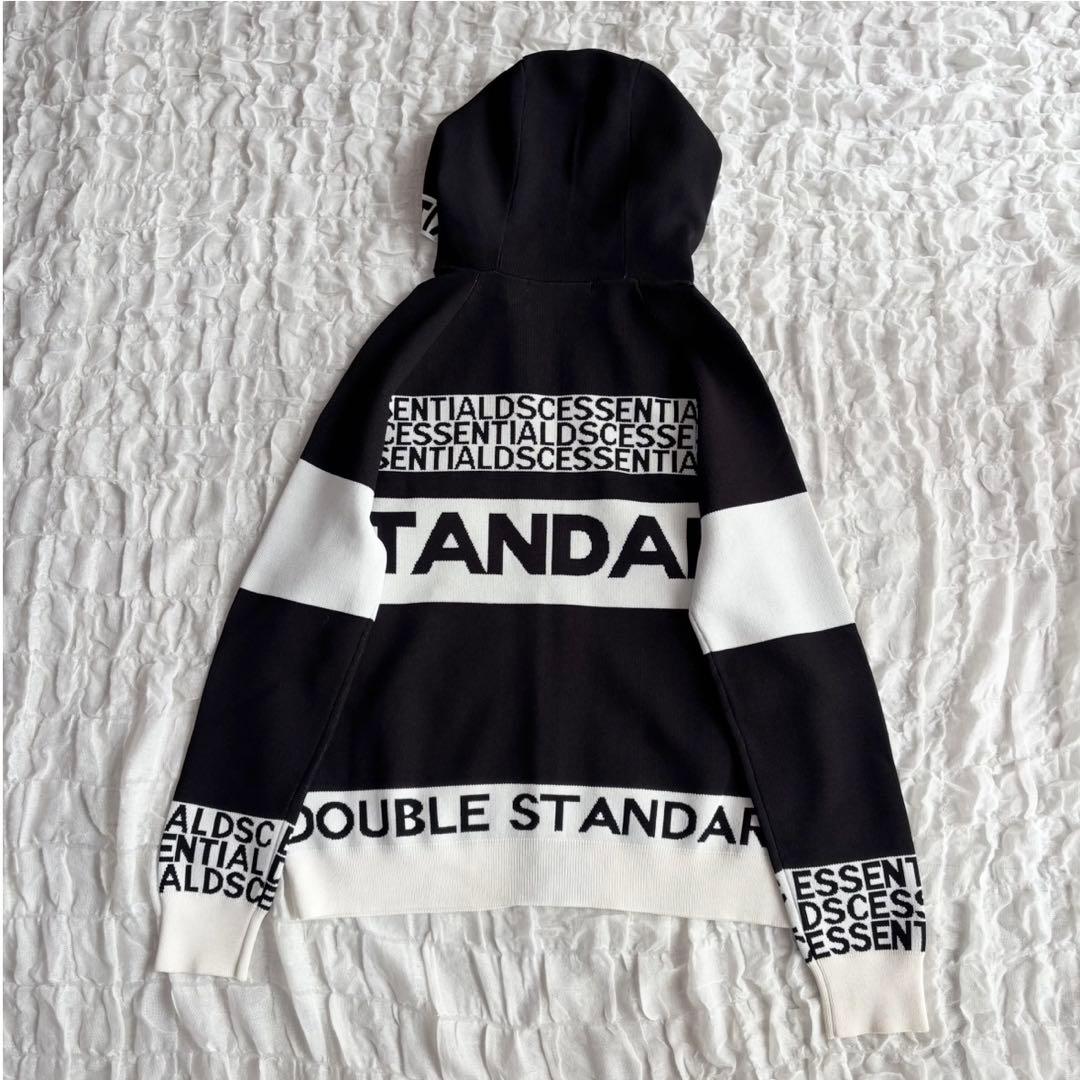【美品】 ESSENTIAL ダブルスタンダード ロゴジップアップパーカー