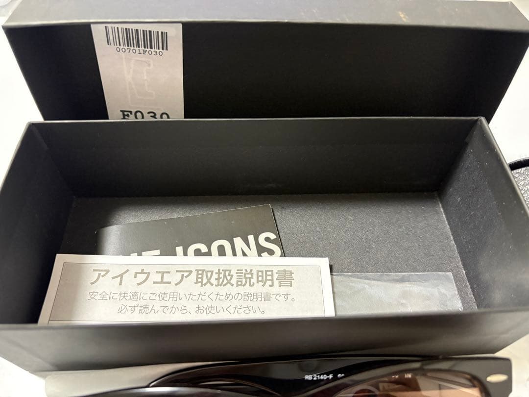 Ray-Ban Wayfarer 木村拓哉モデル RB2140