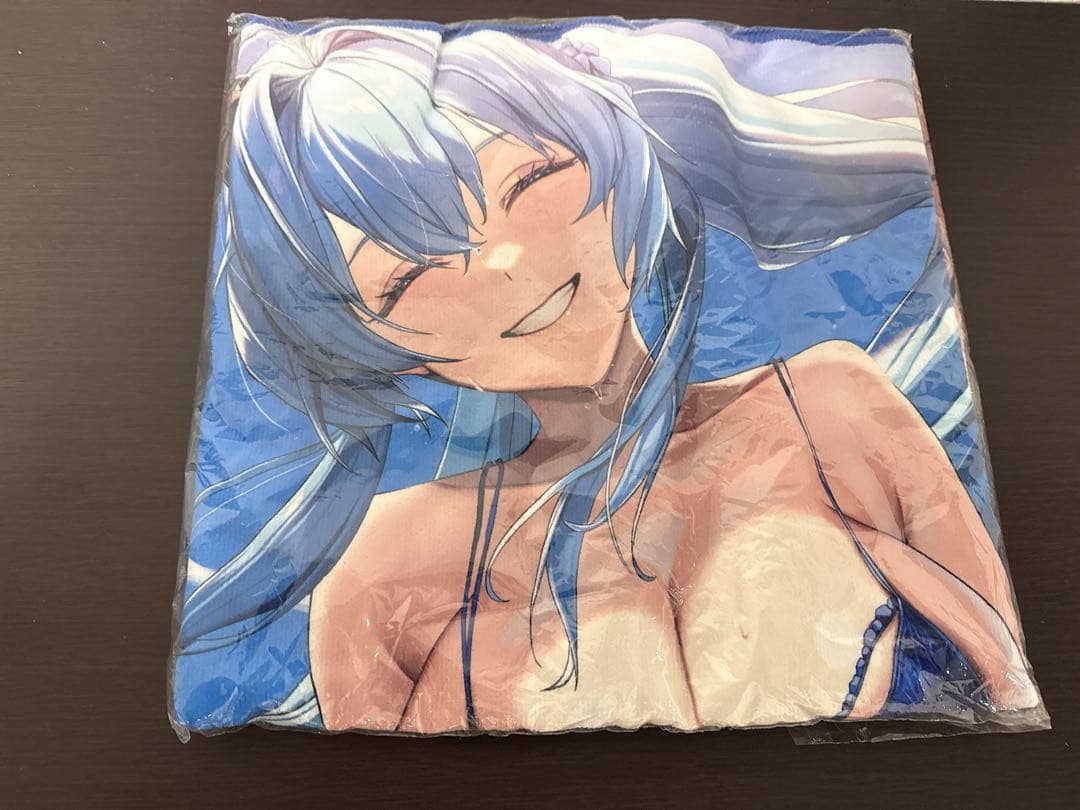 【日本未発売】韓国限定 NIKKE 水着ヘルム ビーチタオル