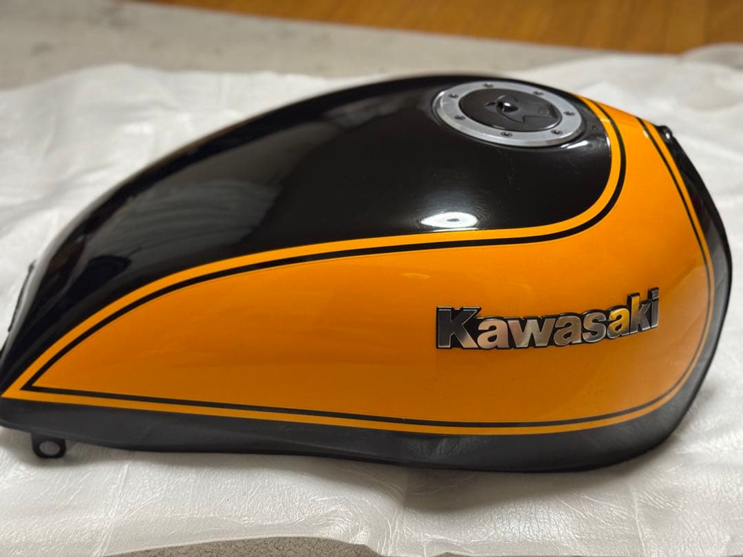 バ*タ様 ゼファー750 イエローボール外装セット