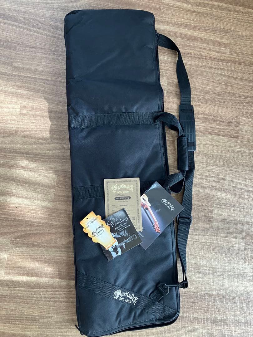 値下げ中　Martin Backpacker トラベルギター　純正ケース　美品