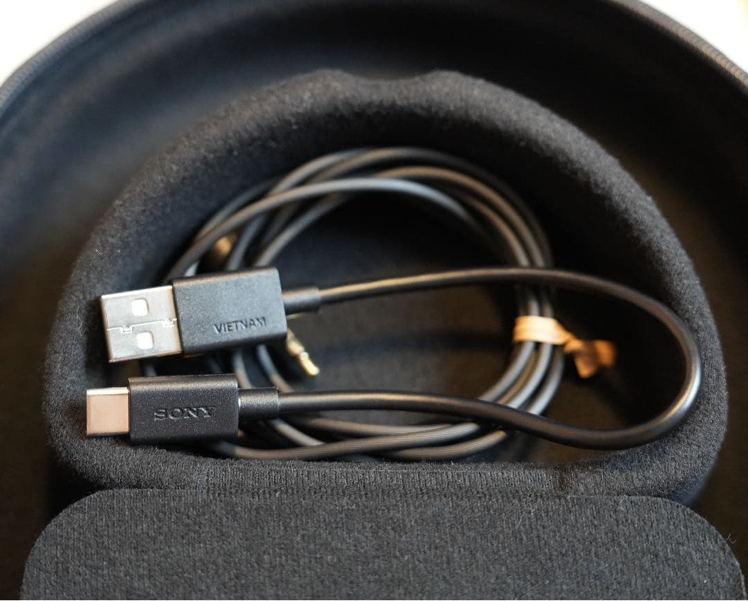 n*9様 【極美品】SONY WH-1000XM5 ワイヤレスヘッドホン