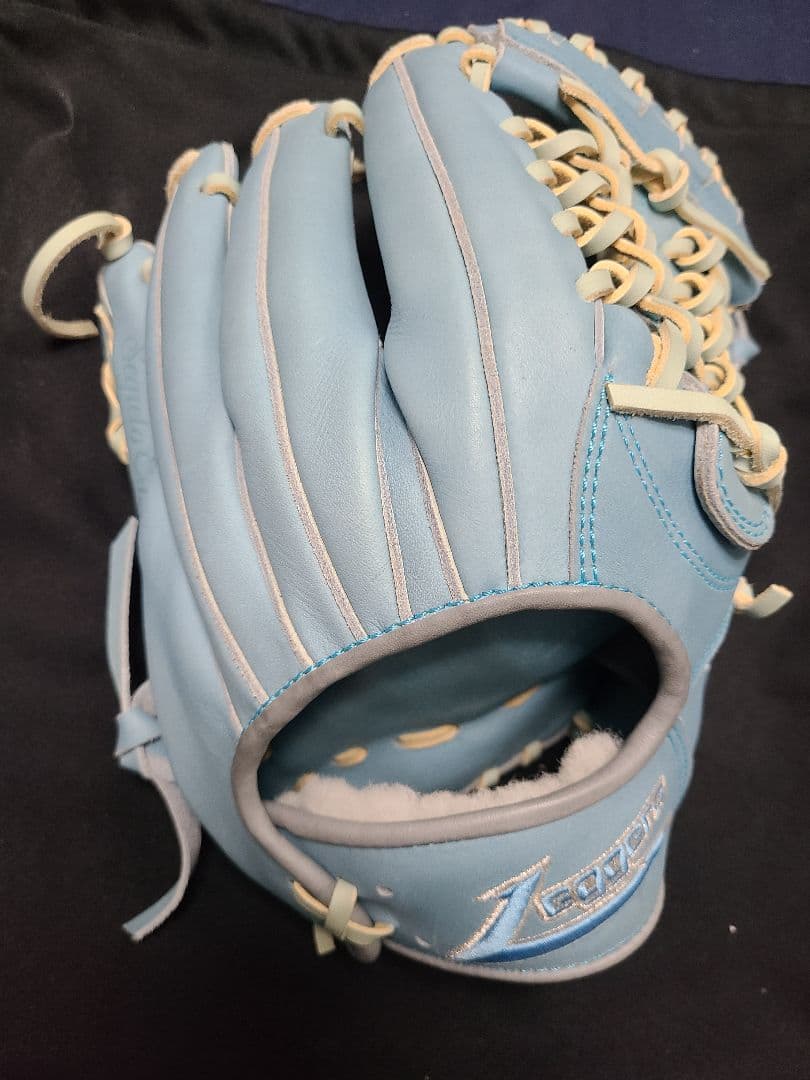 レジェーラ　 オーダーグラブ ジュテル和牛革