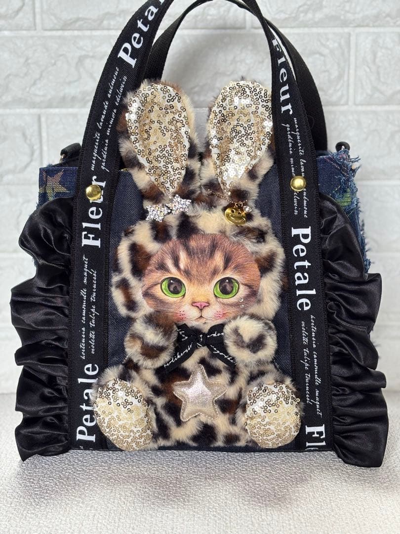 ゆ*ら様 コヤンイサムチョン　ハンドメイデニムトートバッグ　ヒョウ柄サンダーちゃ