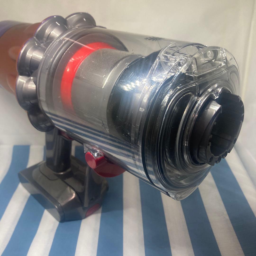 朝夕さん専用ダイソン　ＳＶ１８簡易分解清掃、メンテナンス済み（本体のみ）