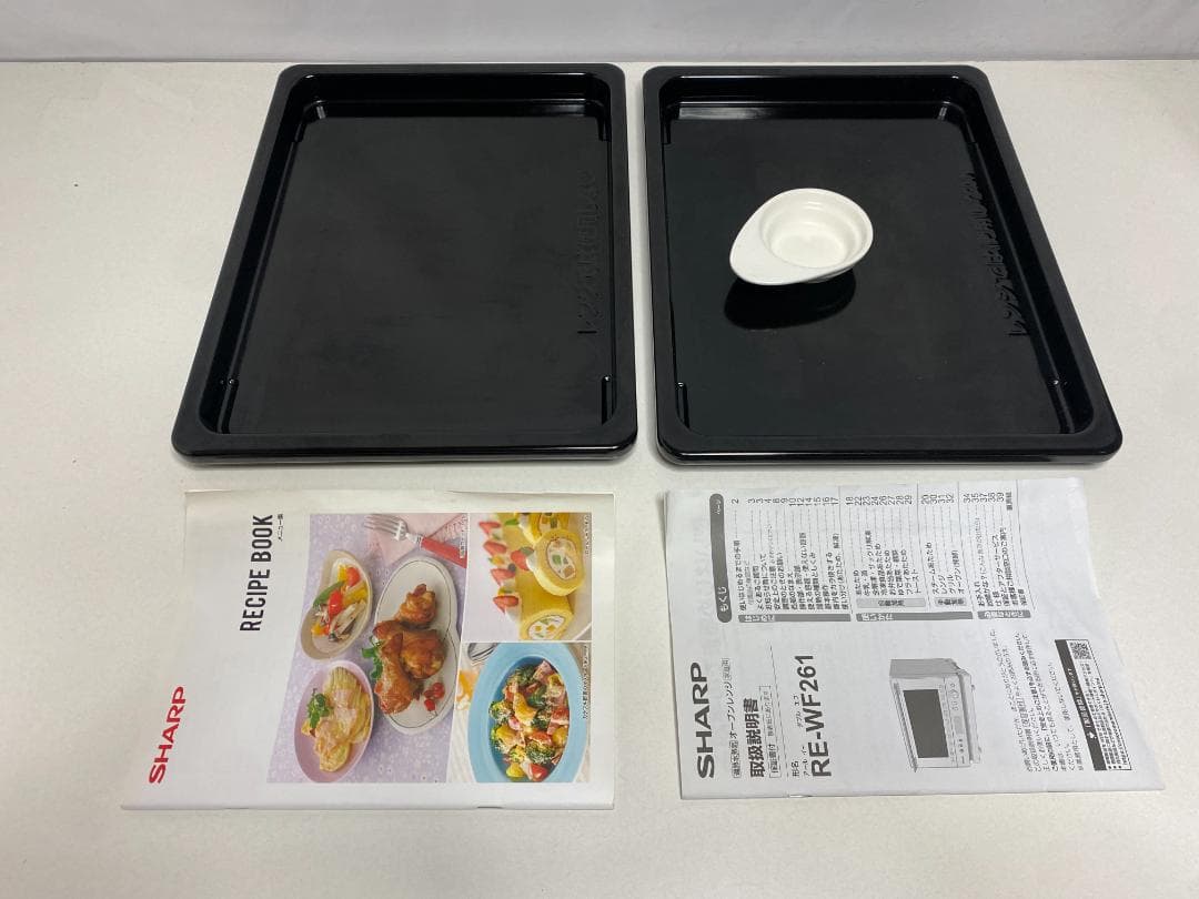 シャープ　オーブンレンジ　RE-WF261-B 2021年製