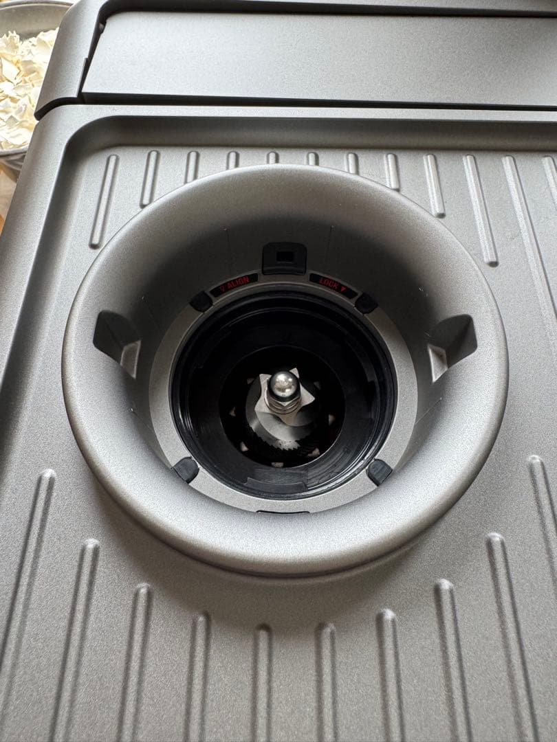 美品 breville BES876 エスプレッソマシン日本100v使用可