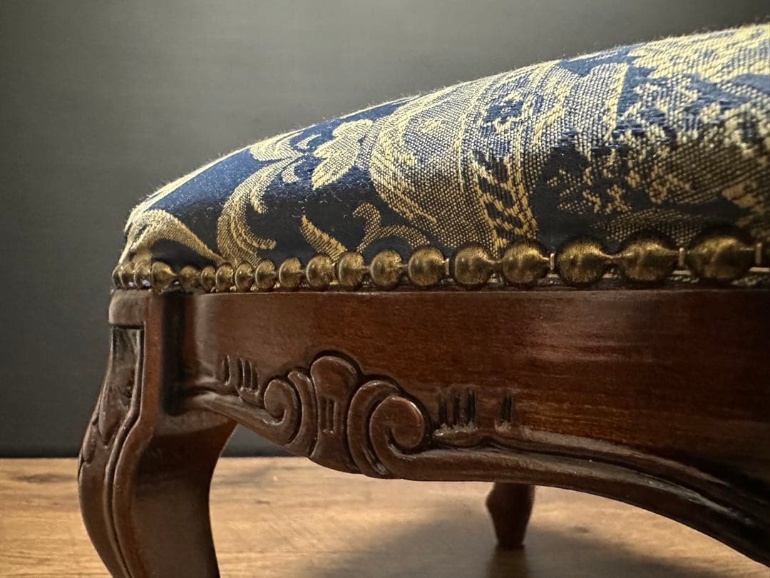 イタリア 家具 ヴェローナクラシック フットスツール 猫脚 輸入家具