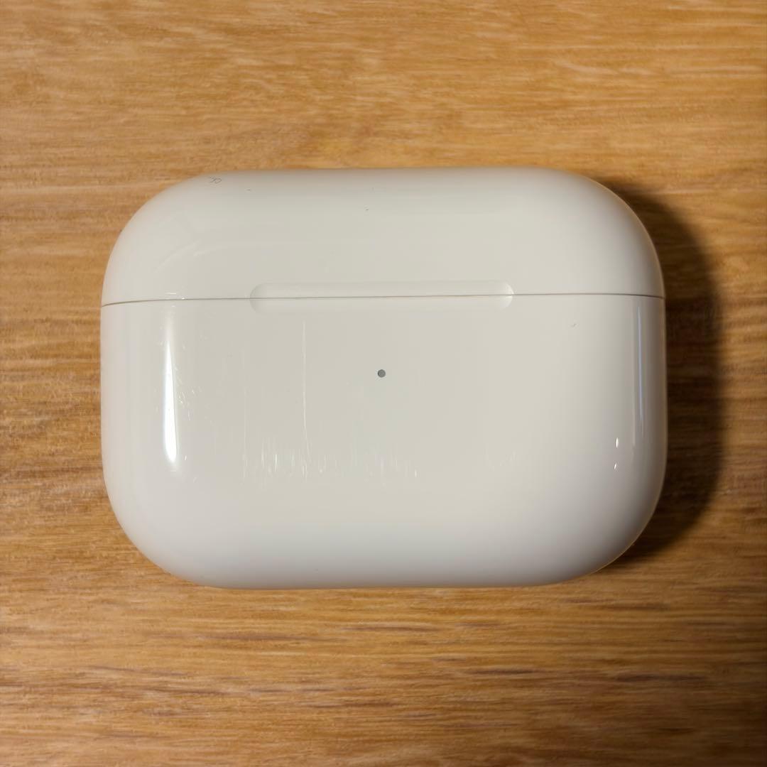 AirPods Pro 2 Lightning端子