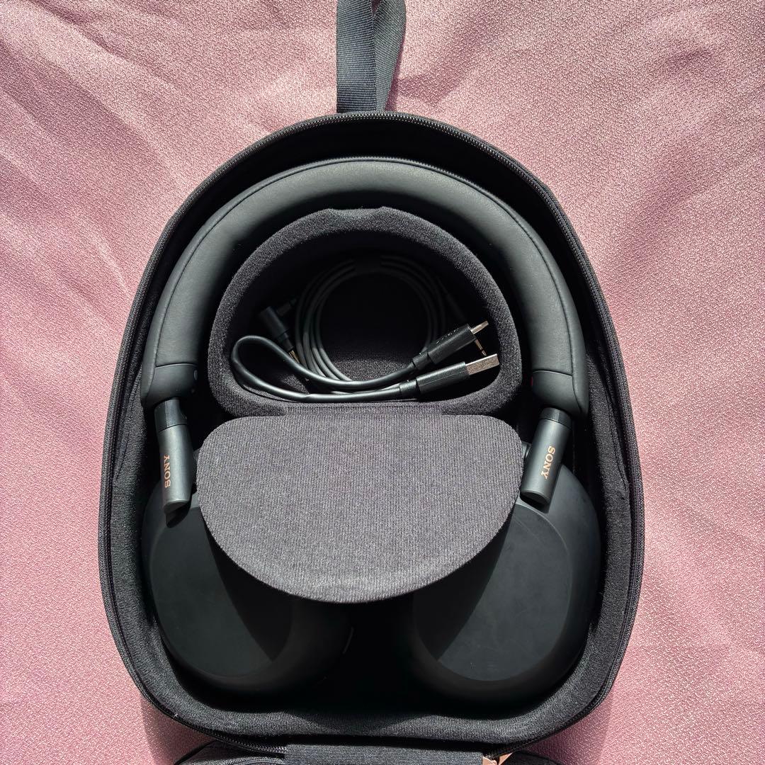 Sony ワイヤレスノイズキャンセリングヘッドホン 数回使用 ケース・ケーブル付