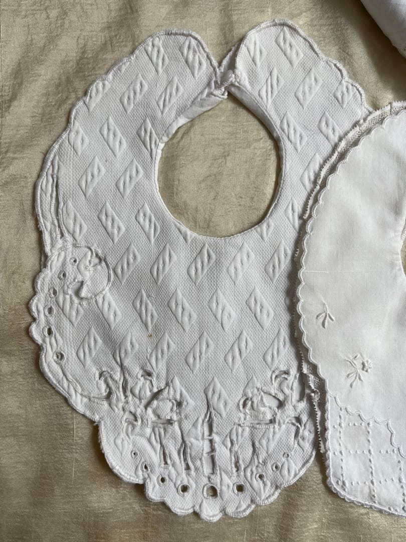 ◆SALE◆フランスアンティーク｜手作りスタイ5枚レース刺繍ドールテディベア