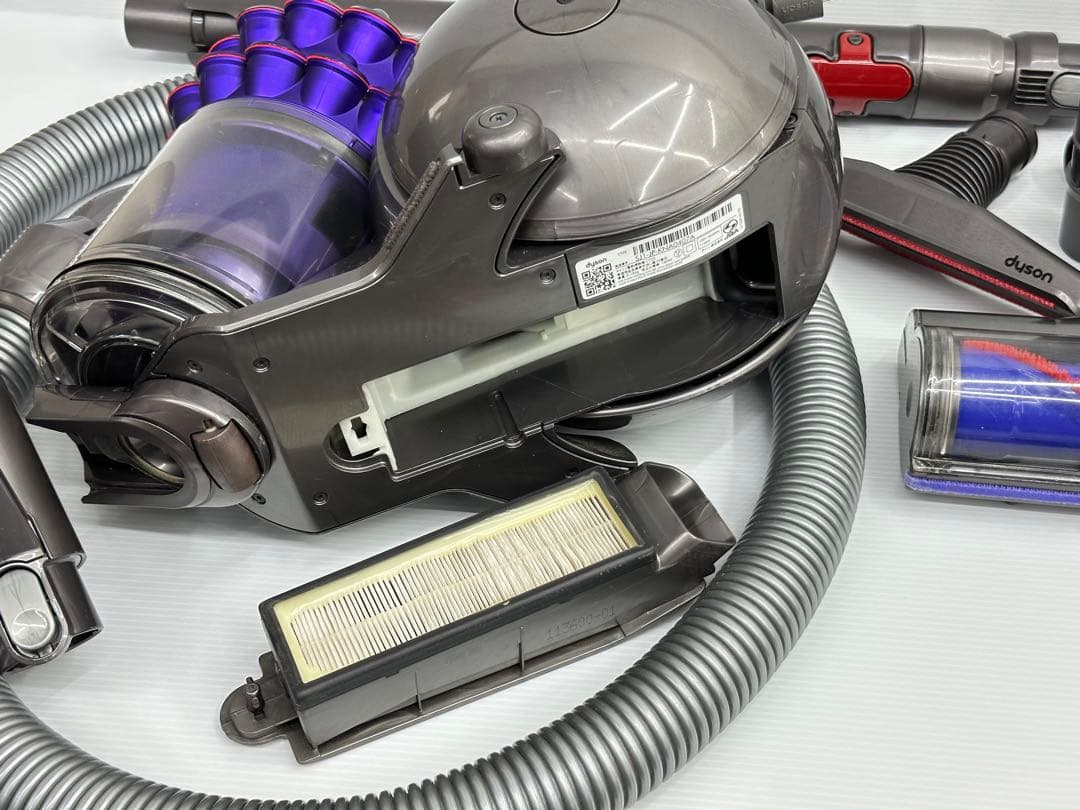 動作保証品　中古格安　ダイソン　Dyson CY25 掃除機　セット　set価格
