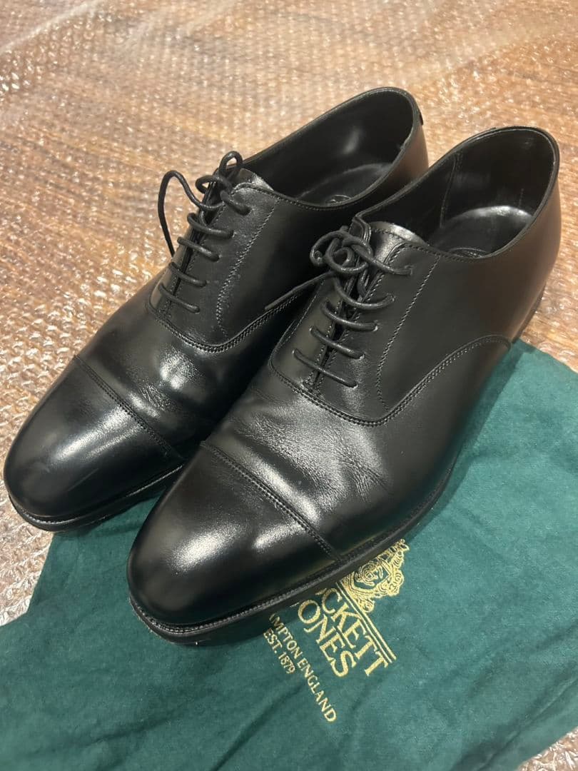 Crockett Jones ブラックドレスシューズ ビジネス　黒　8.5