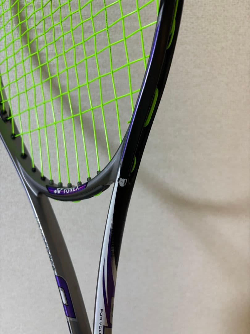 ヨネックス ナノフォース8v レブ 紫