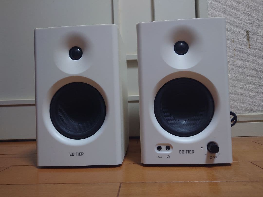 Edifier MR4 モニタースピーカー ホワイト