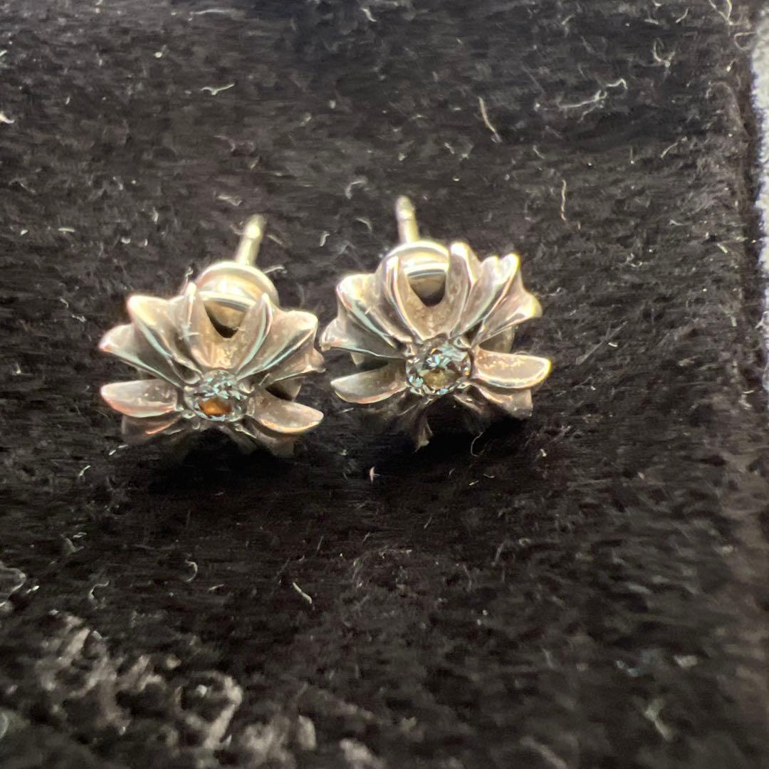 クロムハーツ CHプラススタッドピアスwithダイヤモンド　両耳