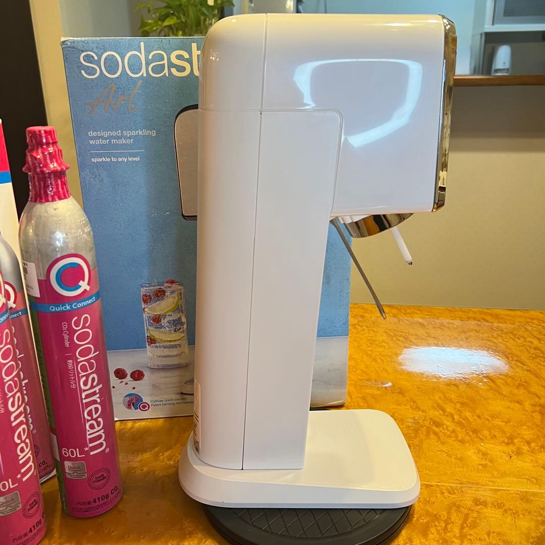 Sodastream Art ガスシリンダー2本　専用ボトル1本