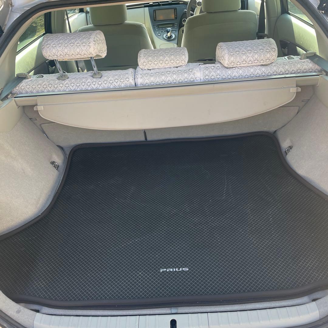 プリウス　30系　実質ワンオーナー　意外と綺麗