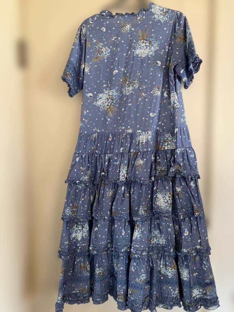 ピンクハウス　花柄　段々ワンピース