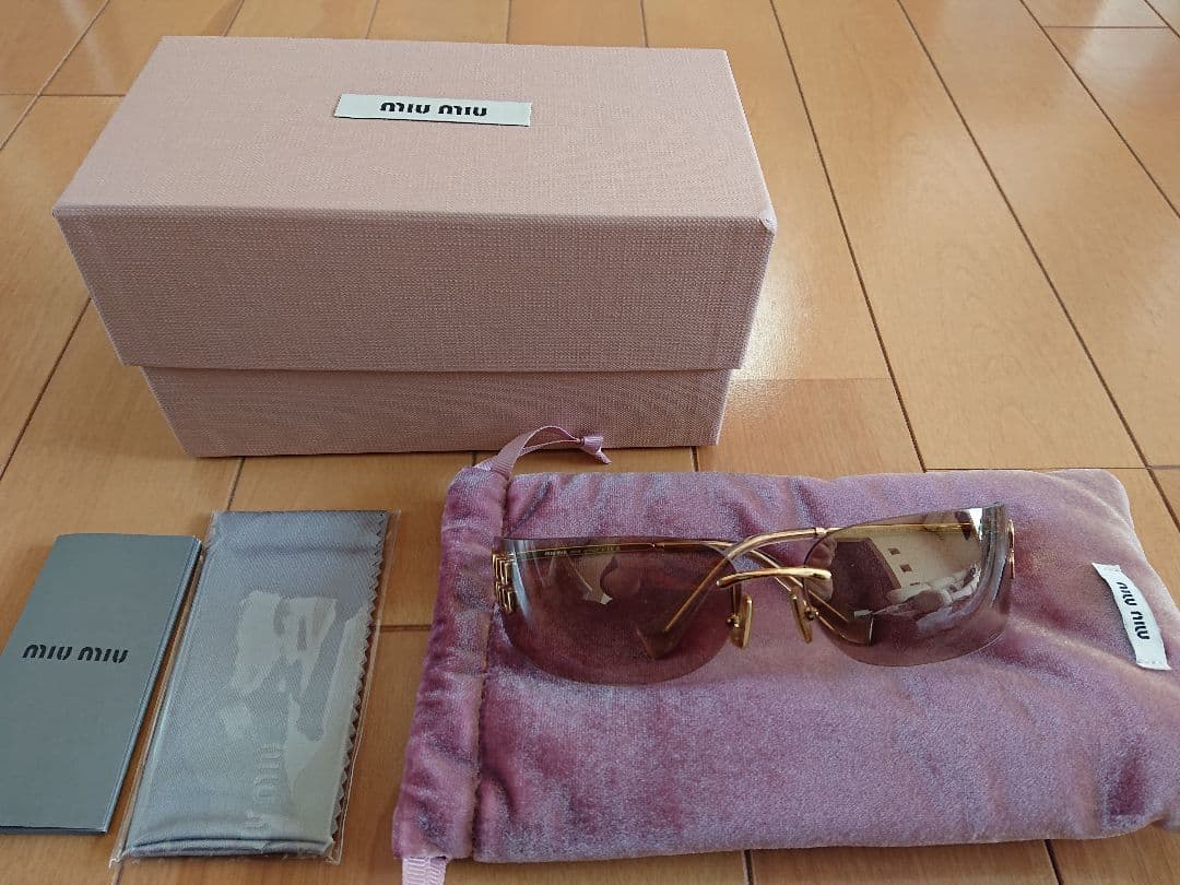 ☆正規品☆miu miu サングラス