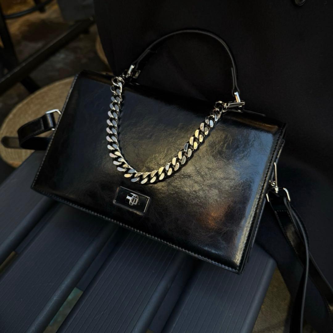 ルイス　mi-企画　2wayショルダースクエアレザーバッグ