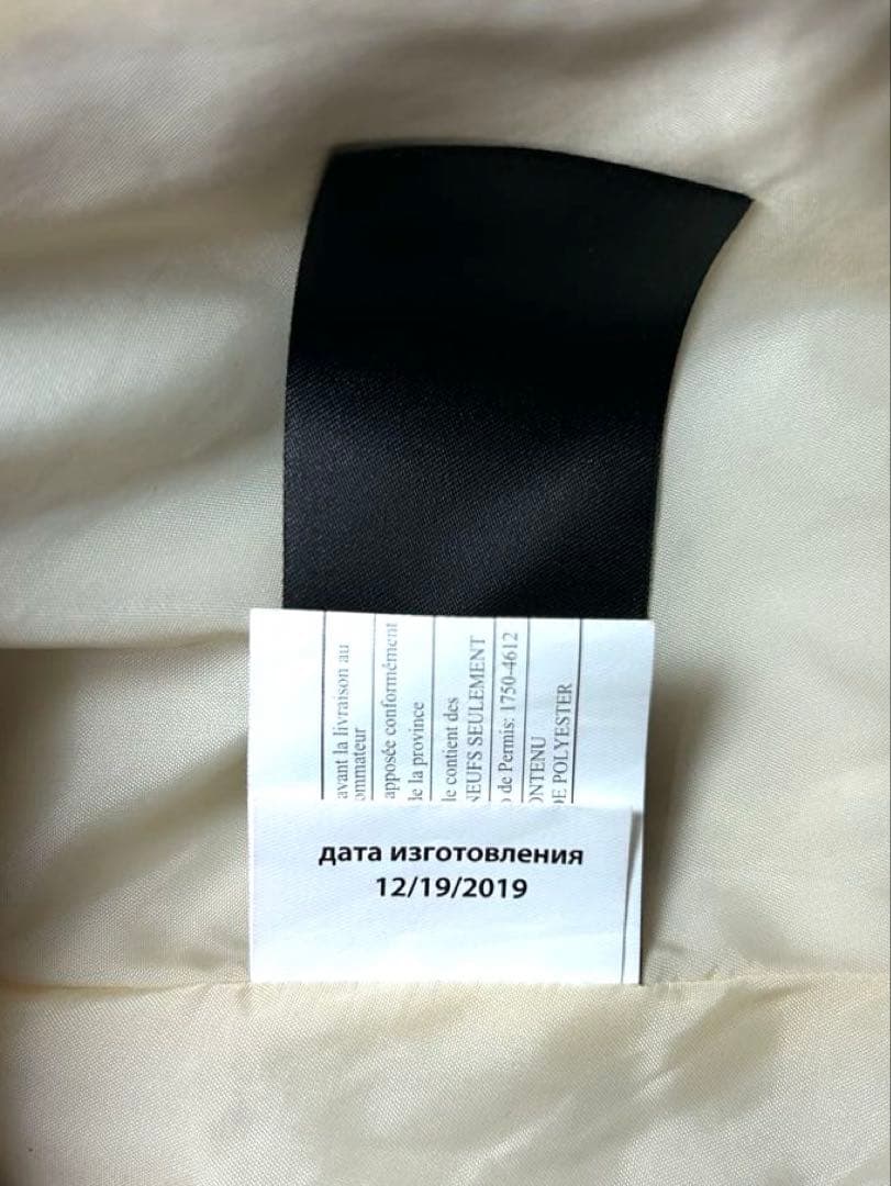 Burton ゴアテックス　フード付きジャケット Mサイズ　ピンク