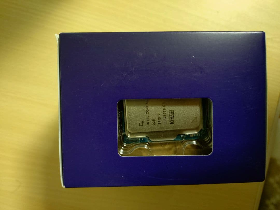 CPU Core Ultra 5 225