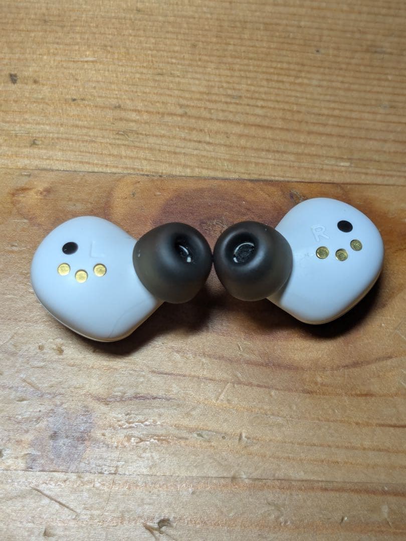 SteelSeries ゲーミングイヤホン Arctis GameBuds