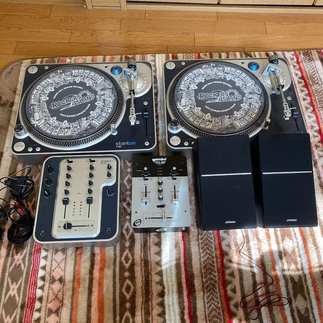 ターンテーブル(stanton)