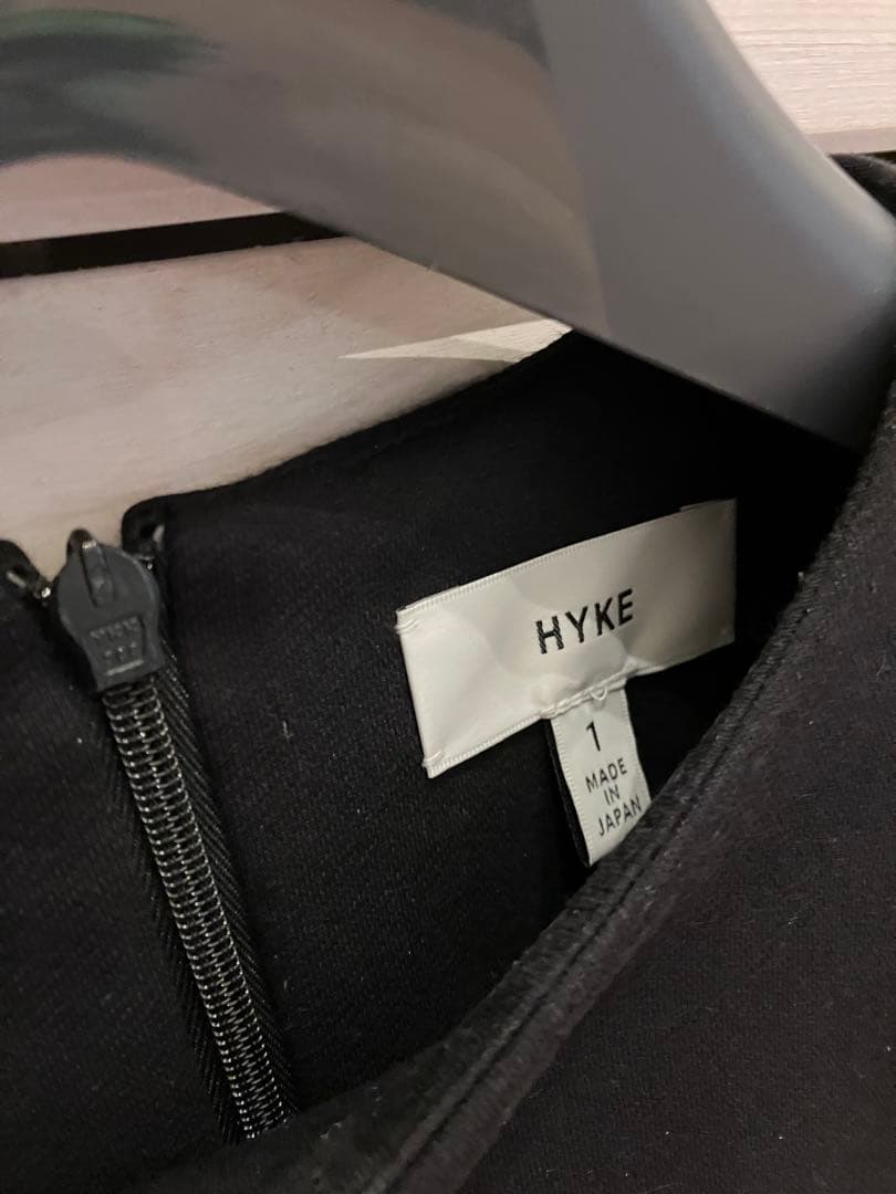 HYKE サイドジップ ダウンワンピース ブラック サイズ1