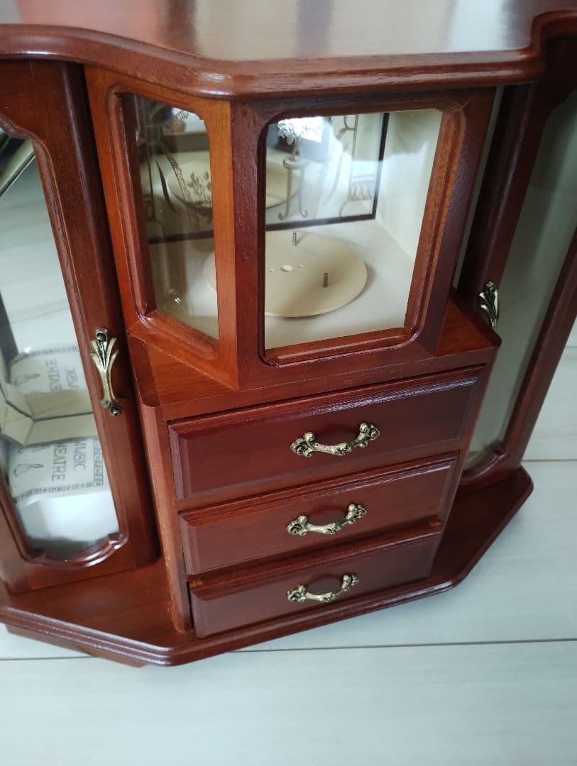 昭和レトロ　オルゴールキャビネット ミュージックシアター