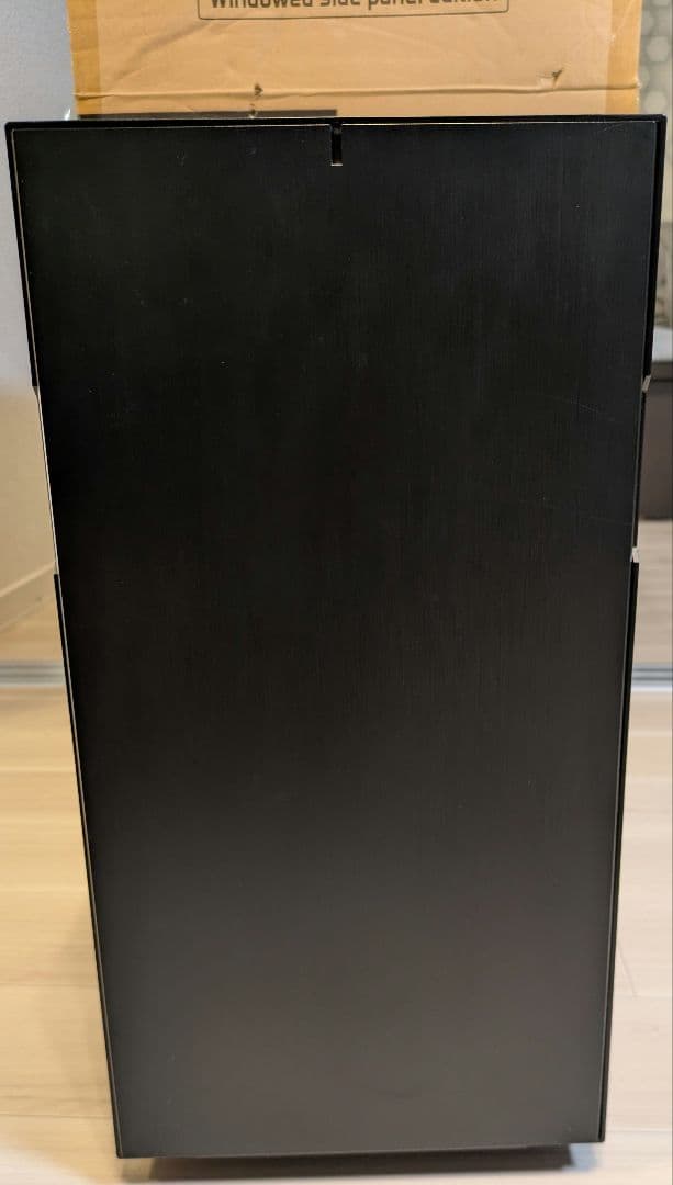 FractalDesign Define R5 Window　黒 元箱、備品あり