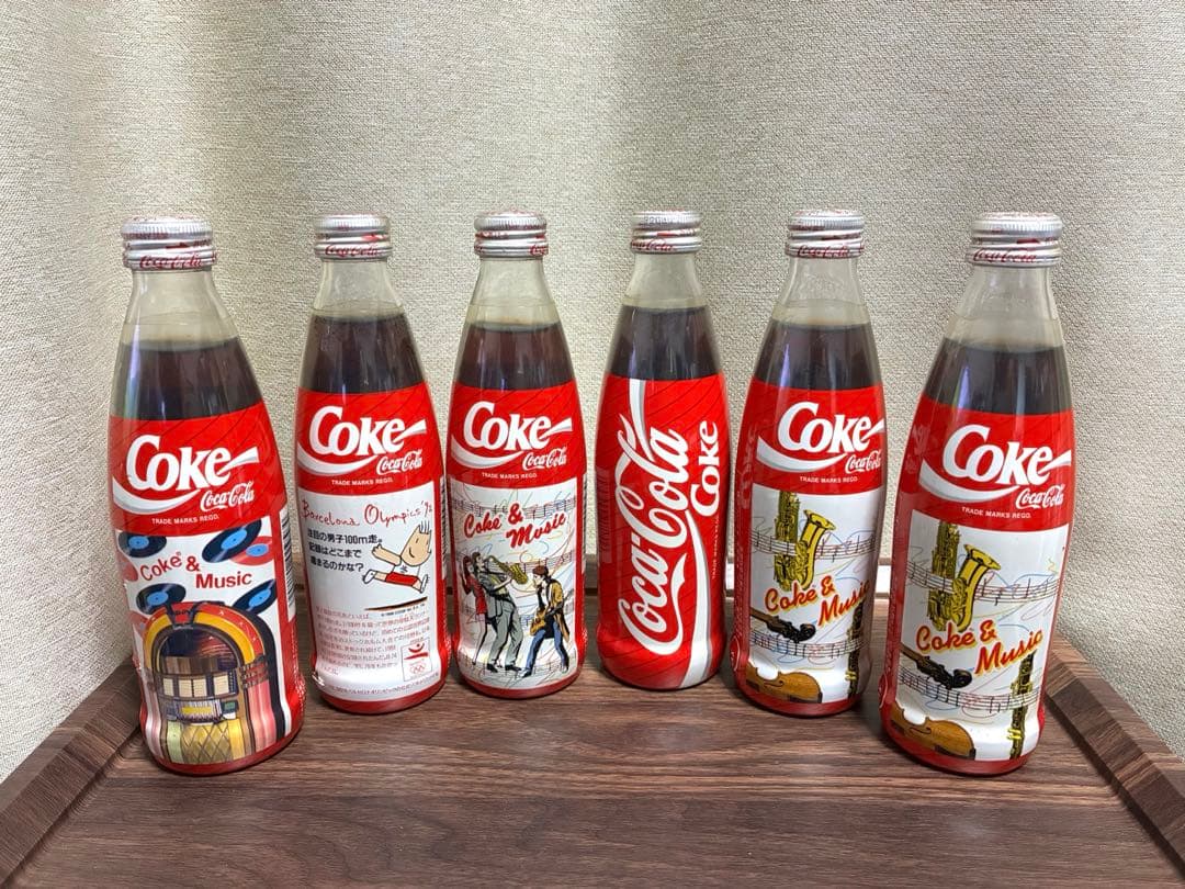 コカ・コーラ 90年代 300ml瓶　五輪・ミュージック他）観賞用