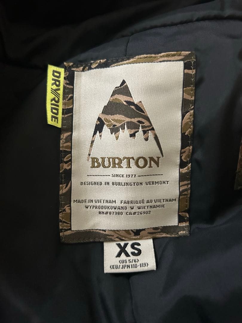 BURTON 子ども用 スキーウェア 迷彩柄