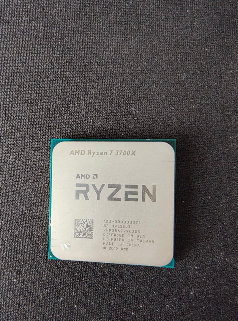 CPU amd ryzen 5 3700x