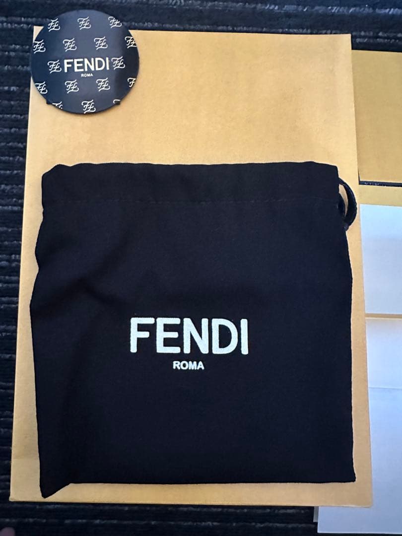 フェンディ FENDI セレリア ブラックレザー カードケース 名刺入れ