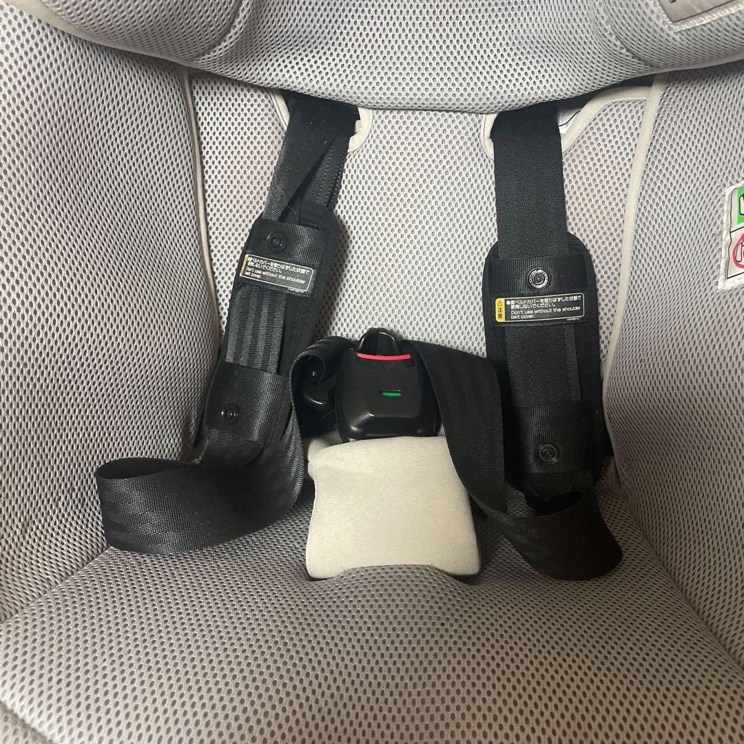 combi コンビ　 ホワイトレーベル THE S ベージュ　ZC-690