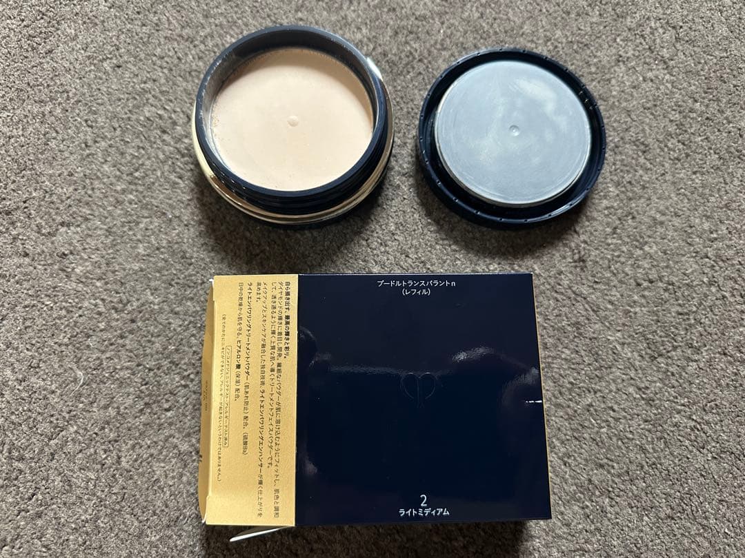 クレ・ド・ポーボーテ　プードルトランスパラントｎ2ライトミディアム