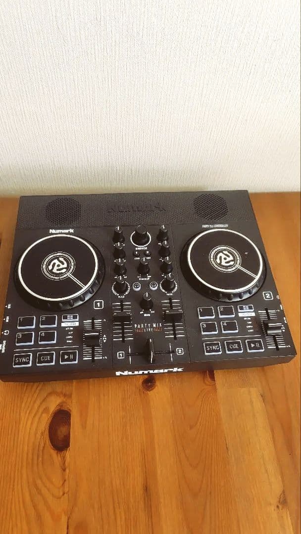 美品✨️値下げしました！ヌマーク　パーティーミックスライブ　 DJコントローラー