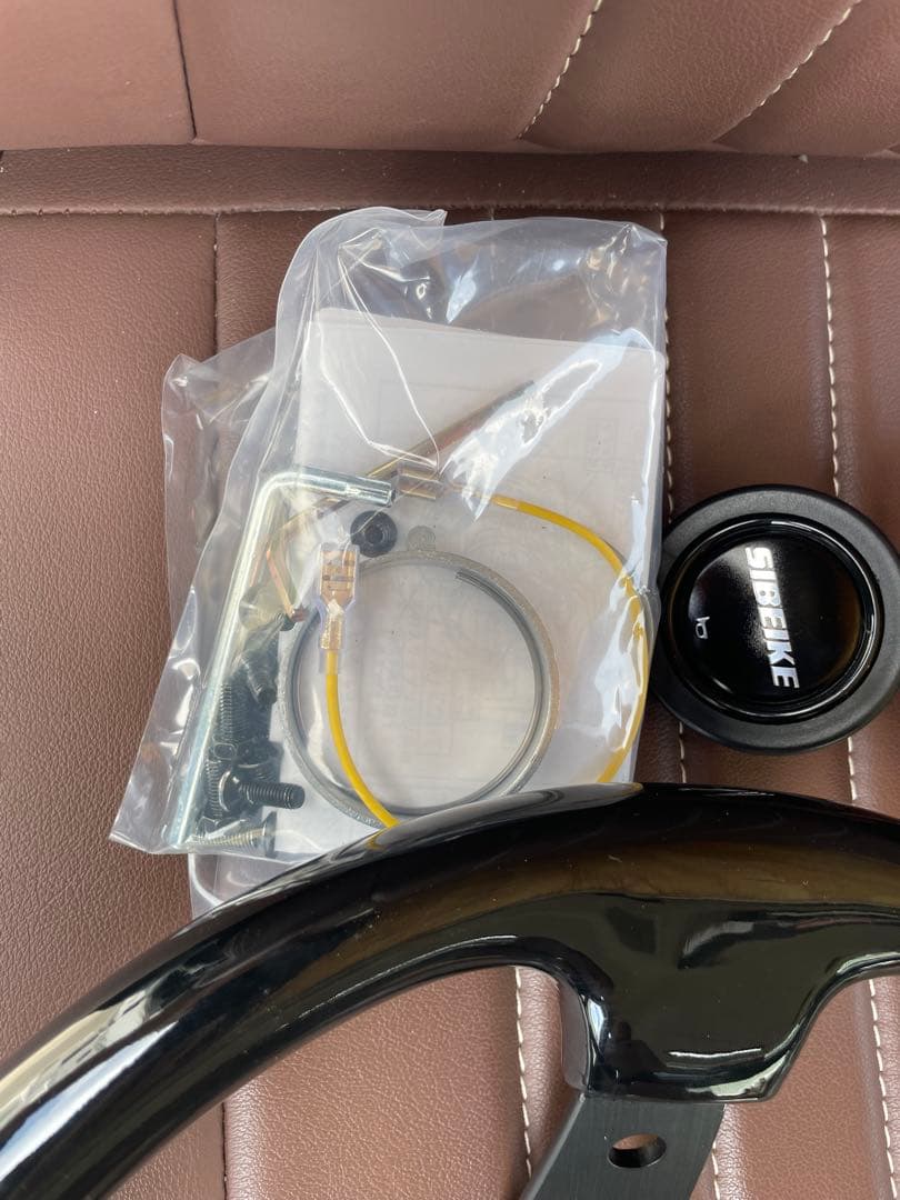 ハイエース200系　未使用に違い