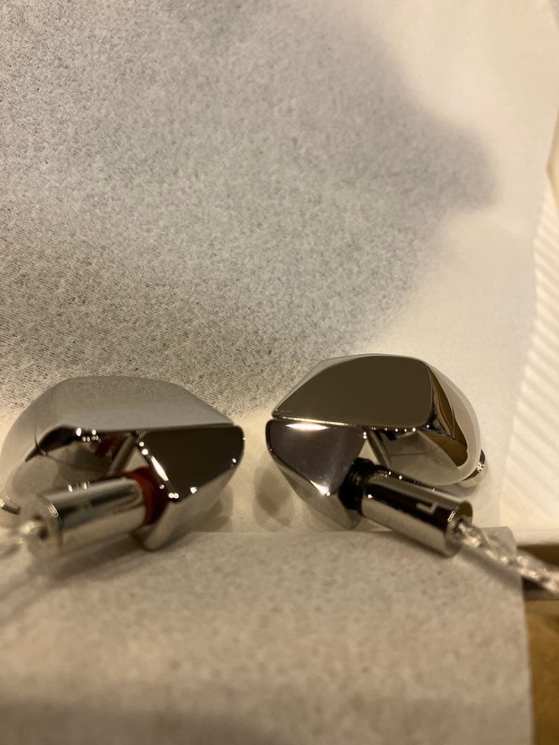 イヤホン Final A8000