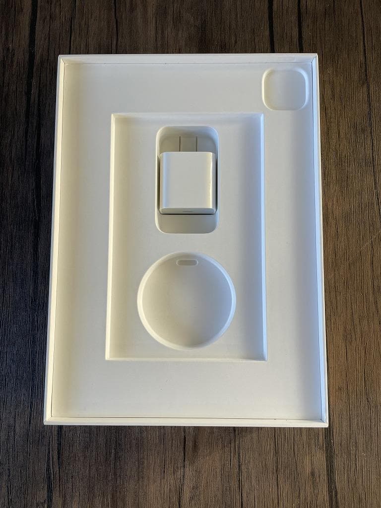 ①【美品】iPad Pro　11インチ　第3世代　Wi-Fi　128GB