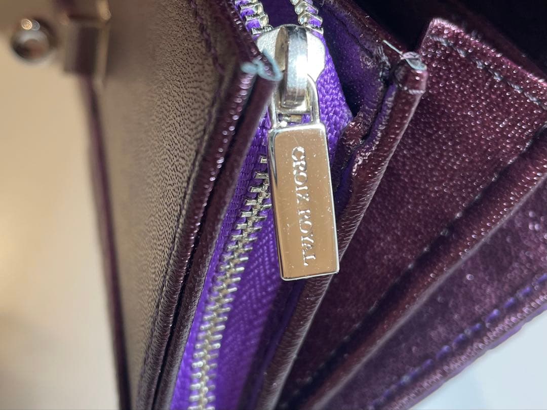 【未使用】CROIX  クロコダイルレザー 長財布 パープル