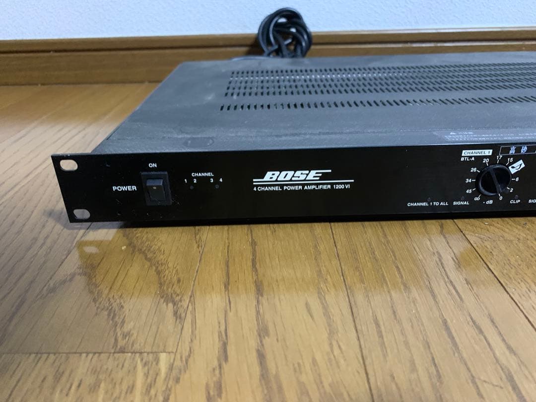 動作品　Bose Professional　パワーアンプ　1200VI