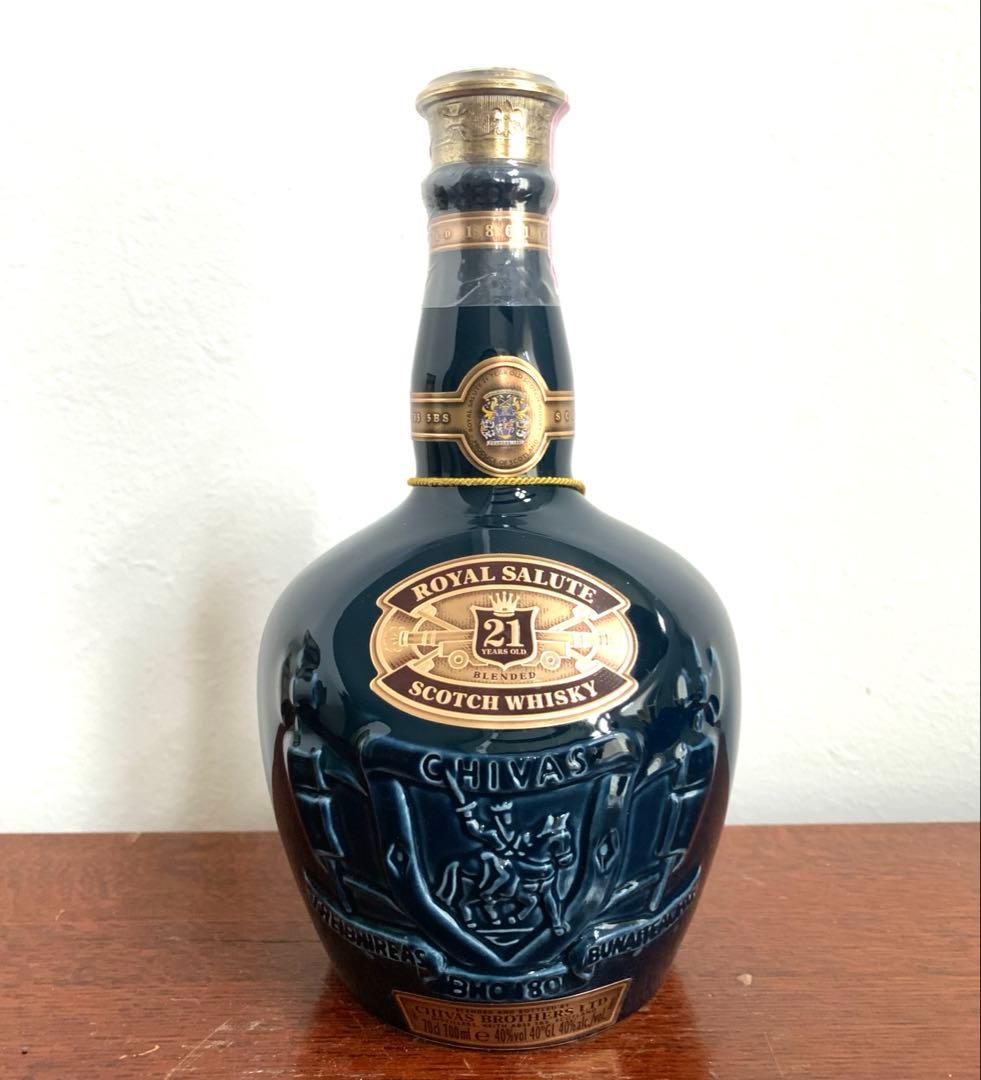 シーバスリーガル ロイヤルサルート21年 青 陶器ボトル　未開封