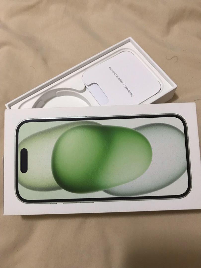 Apple iPhone 15 128G ミントグリーン 本体