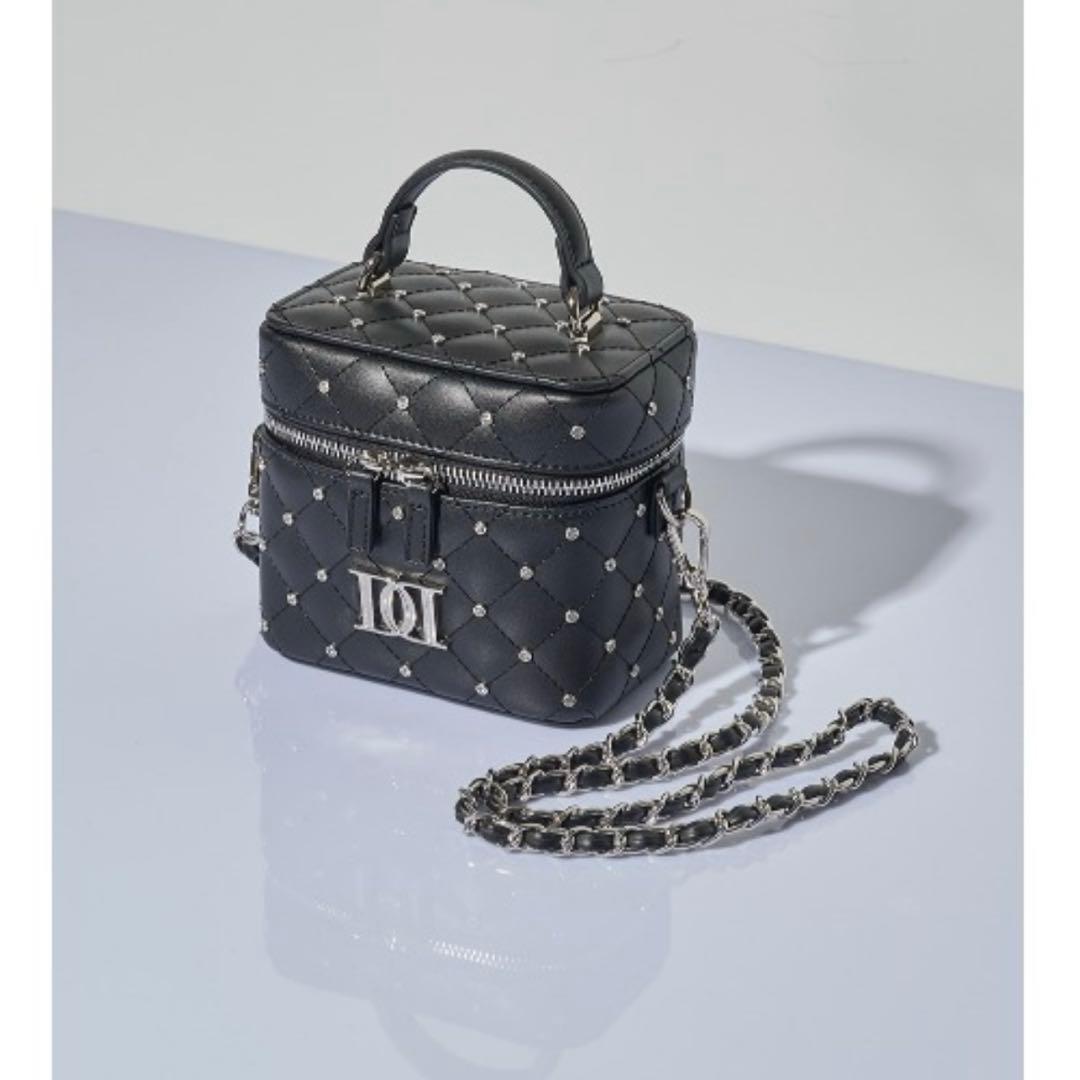 Darich ダーリッチ　キルティングビジュースクエアミニバッグ　ブラック